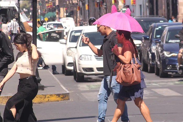 Michoacán prevé temperaturas de hasta 45 °C este sábado. Contacto