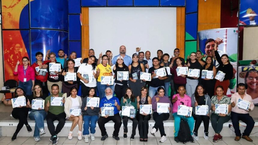 Profesionaliza COMUDE a promotores municipales del deporte Contacto