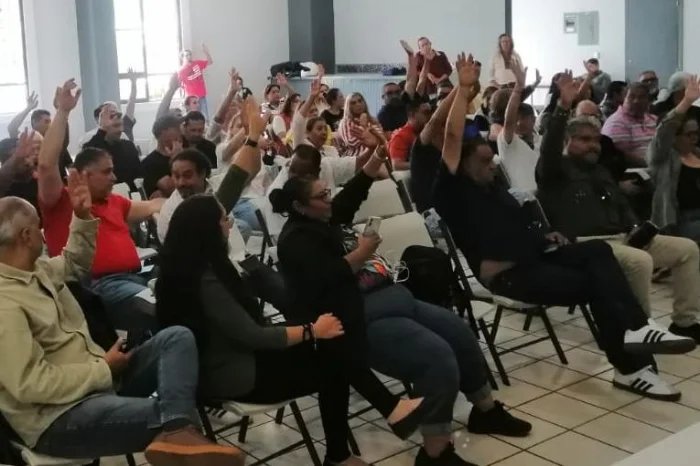 SUEUM aprueba estallar huelga en la UMSNH el 20 de abril, Morelia Contacto