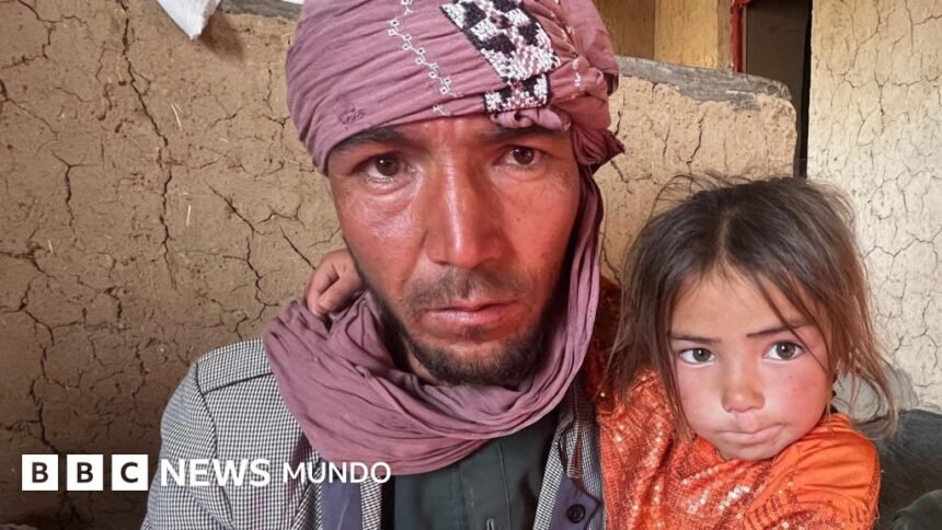 Afganistán: Padres enfrentan decisiones desgarradoras por la crisis humanitaria