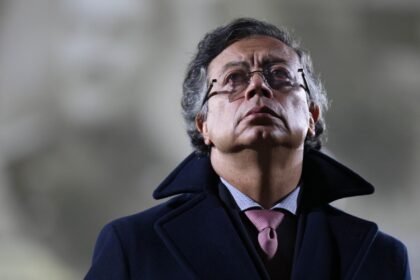 Colombia: La conexión de Petro y el banquero que genera controversia