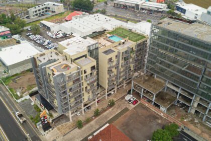 Irapuato: Avances en la construcción de nuevas plazas para la comunidad