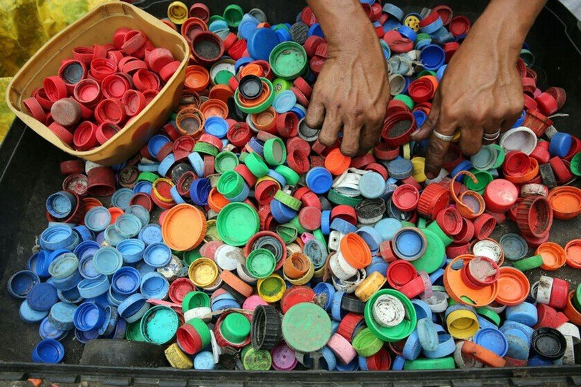 El reciclaje de plásticos: ¿una ilusión? Lo que debes saber ahora
