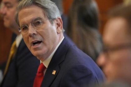 Estados Unidos enfrenta a red empresarial por huachicol fiscal y el CJNG