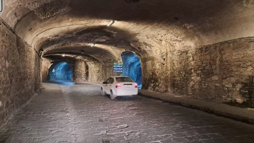 Guanajuato Capital: Cierre vial por polémica en la Subterránea