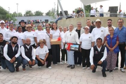 Irapuato, Gto.: Nueva plaza en Valencianita mejora convivencia vecinal