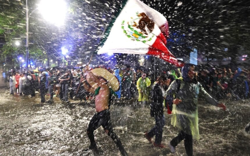 México: Más de 800 mil aficionados celebran el triunfo de la Selección
