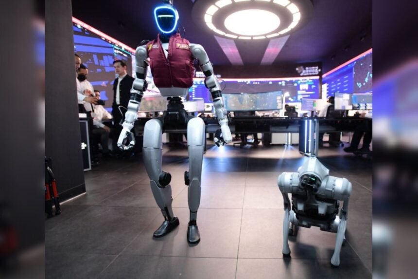 México: Perro robot y humanoide se suman a la seguridad en Edomex