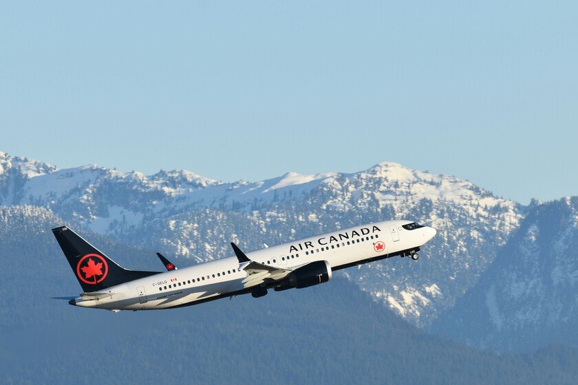 Piloto de Air Canada detenido tras 16 años sin fallos por falta de licencia