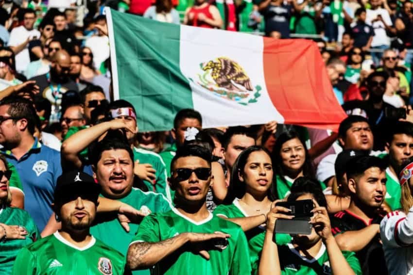 Understanding Mexican Hand Gestures: A Guide for Your Daily Life