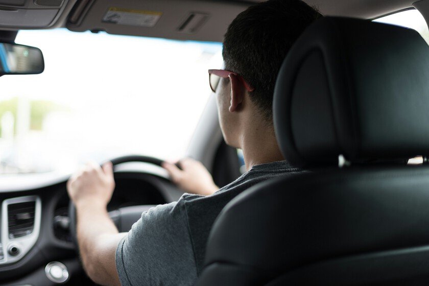 Carné de conducir solo para coches automáticos en España: ¿la nueva tendencia?