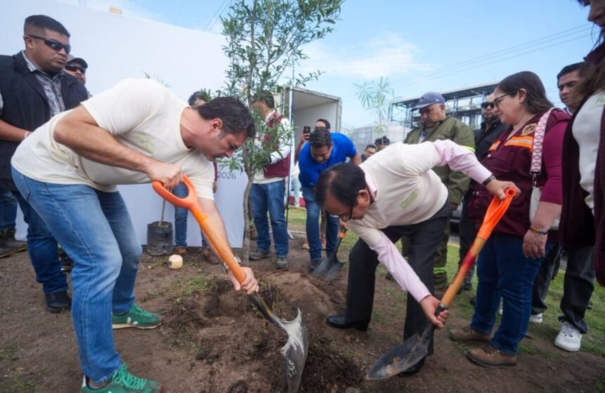 Celaya, Gto.: Alcalde asegura reforestación independiente de protestas
