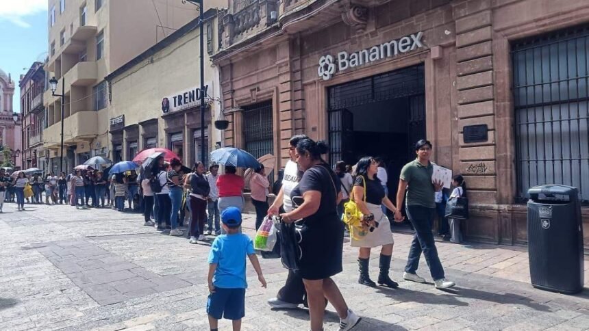 León, Gto.: El impacto de las vacaciones en madres trabajadoras