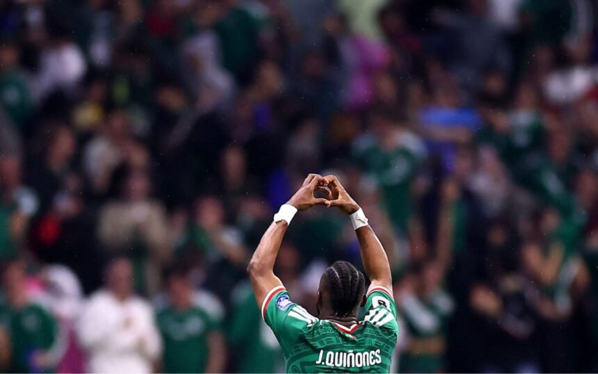 México avanza a octavos de final y celebra victoria sobre Ecuador