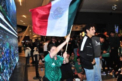 Salamanca, Gto.: Emotivo adiós a Roberto Alvarado en el Mundial