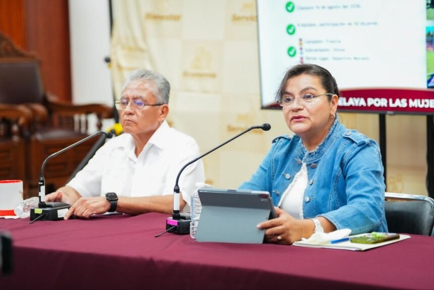 Celaya, Gto.: Programa "Embajadoras Violeta" para prevenir la violencia femenina