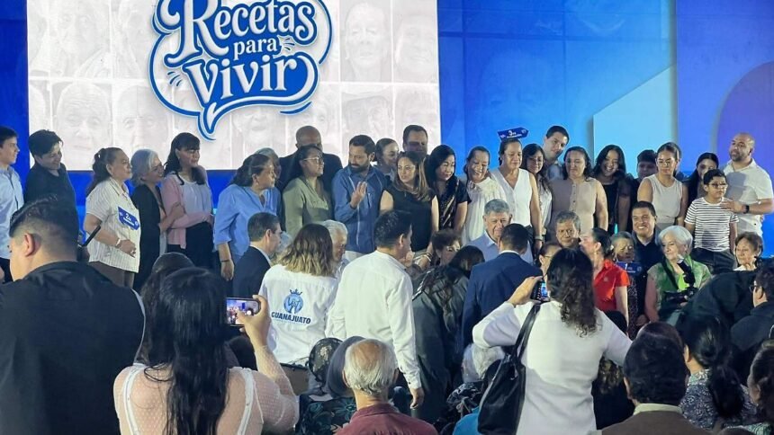 León, Gto.: Reconocen a 135 adultos mayores en Historias Centenarias