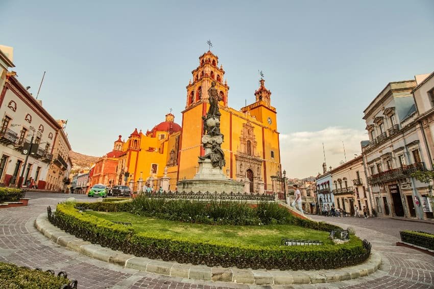 Lessons on Life and Money from My Move to Mexico