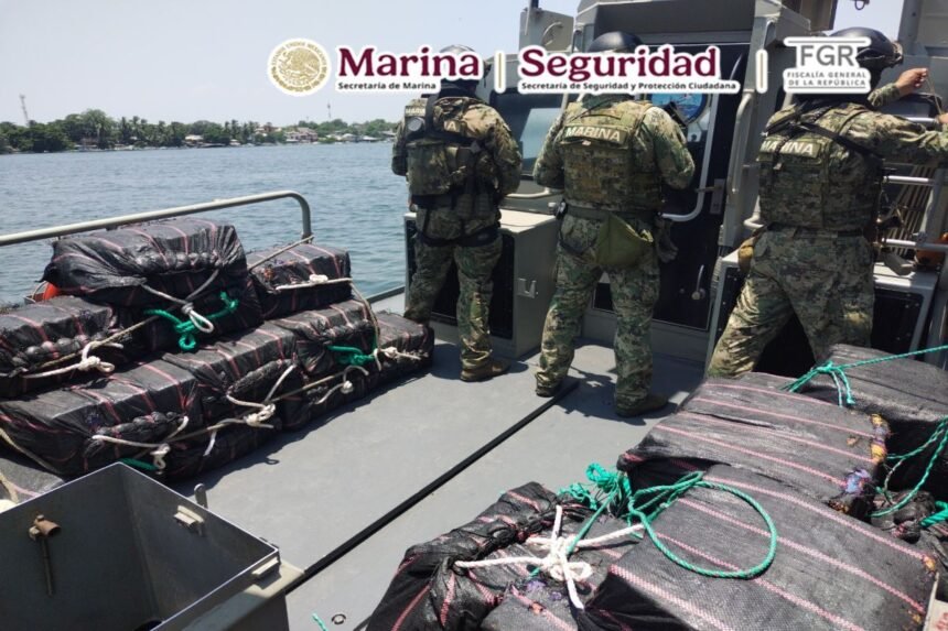 México: 1.6 toneladas de cocaína encontradas en aguas de Michoacán