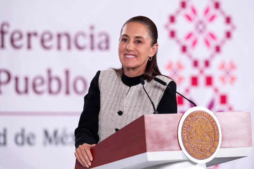 Mexico’s Sheinbaum Discusses Social Media Effects on Children’s Well-Being