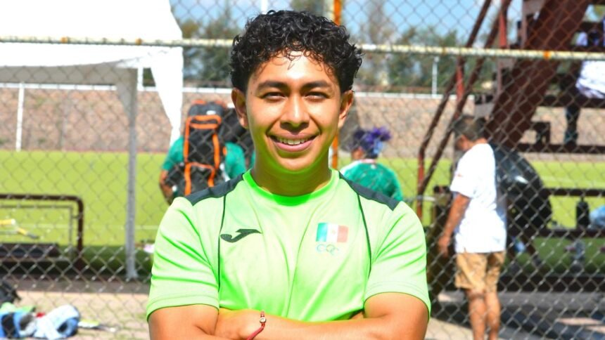 Salamanca, Gto.: Alan Estrada se une a equipo de Francia en hockey