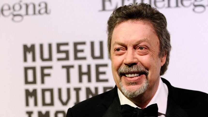 Tim Curry, ícono del cine y teatro, fallece a los 80 años