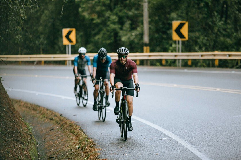 Adelantar ciclistas desde octubre: Consecuencias y qué debes saber