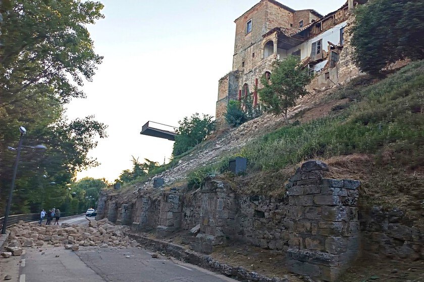 Alcalde de Almazán advierte por años sobre caída de su palacio histórico