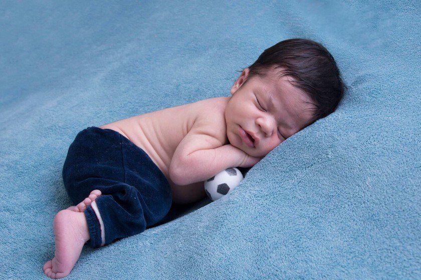 Bebés cesárea reciben bacterias maternas en innovador experimento clínico