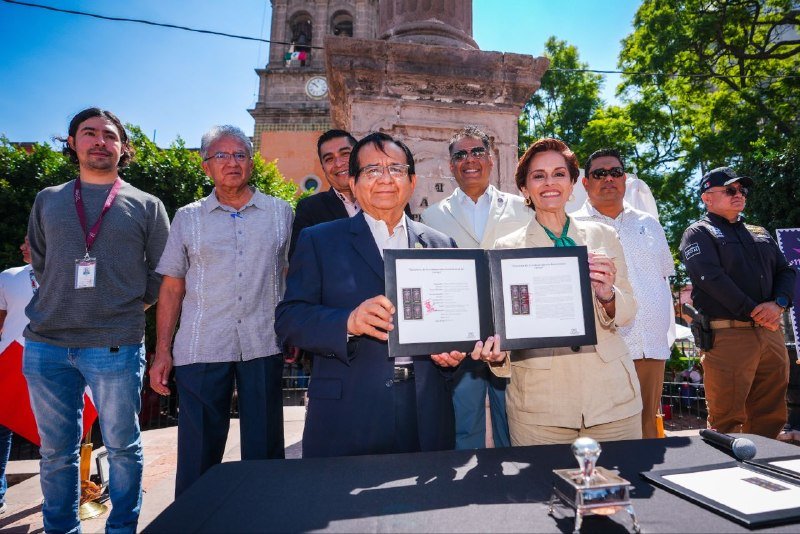 Celaya, Gto.: Nueva estampilla postal celebra la Columna de la Independencia