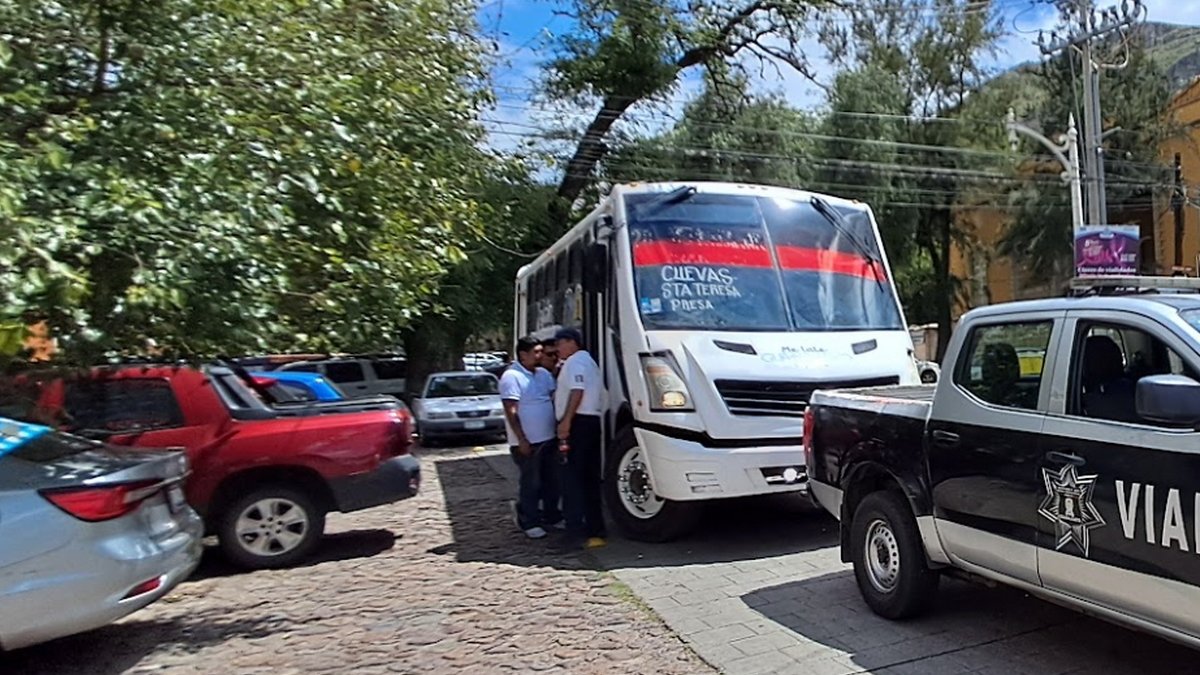 Guanajuato Capital: Chofer herido en riña frente a pasajeros