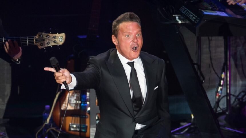 Luis Miguel anuncia emocionantes detalles de su gira 2027