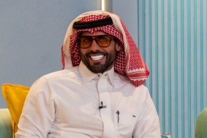 Masad Altamimi agradece apoyo y desea quedarse en Televisa