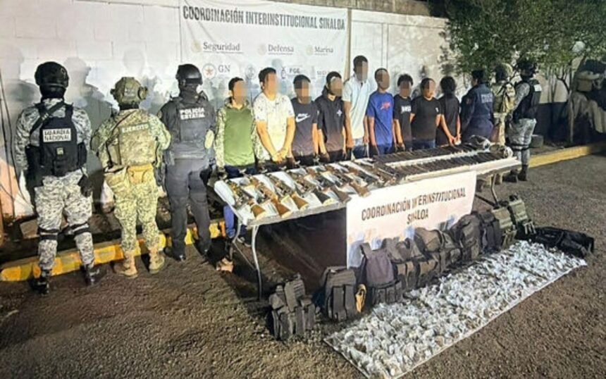 México: Detienen a nueve en Rosario, Sinaloa, con armas y droga