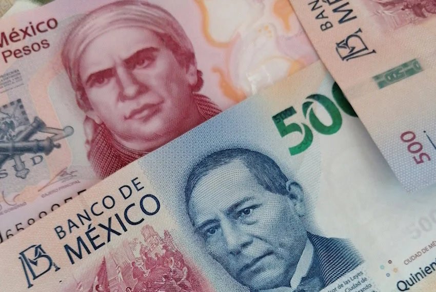 Mexico's Peso Drops to 18 per Dollar, Impacting Daily Finances