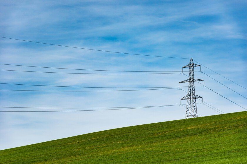 Ajustes Efectivos en Red Eléctrica: Mejora tu Experiencia Energética