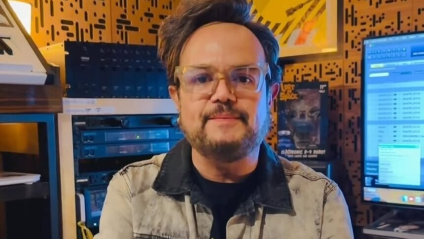 Aleks Syntek comparte su lucha por la salud mental y el rechazo a internarse
