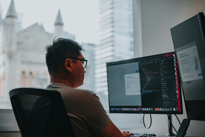 FBI desmantela redes norcoreanas que buscan empleos remotos en EE.UU.