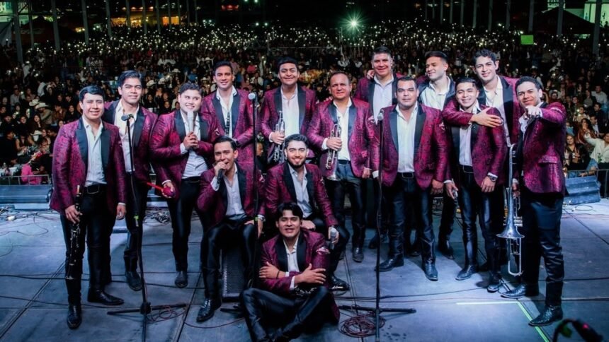 La Arrolladora conquista a Purísima del Rincón con su increíble baile