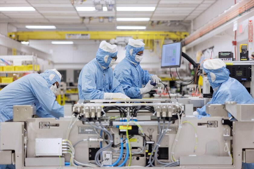 La tecnología de fabricación de chips permite escribir 'El Señor de los Anillos' en papel