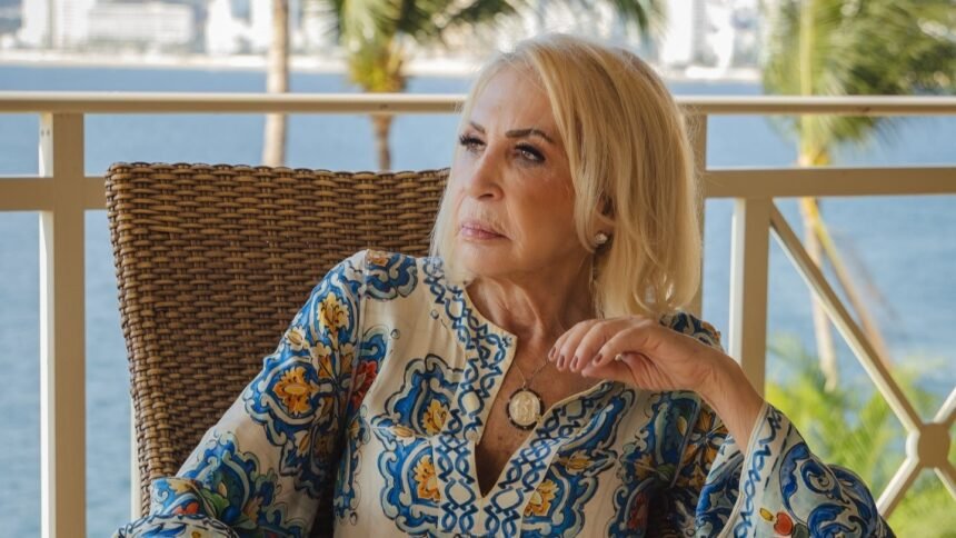 Laura Bozzo enfrenta grave situación de salud tras choque séptico