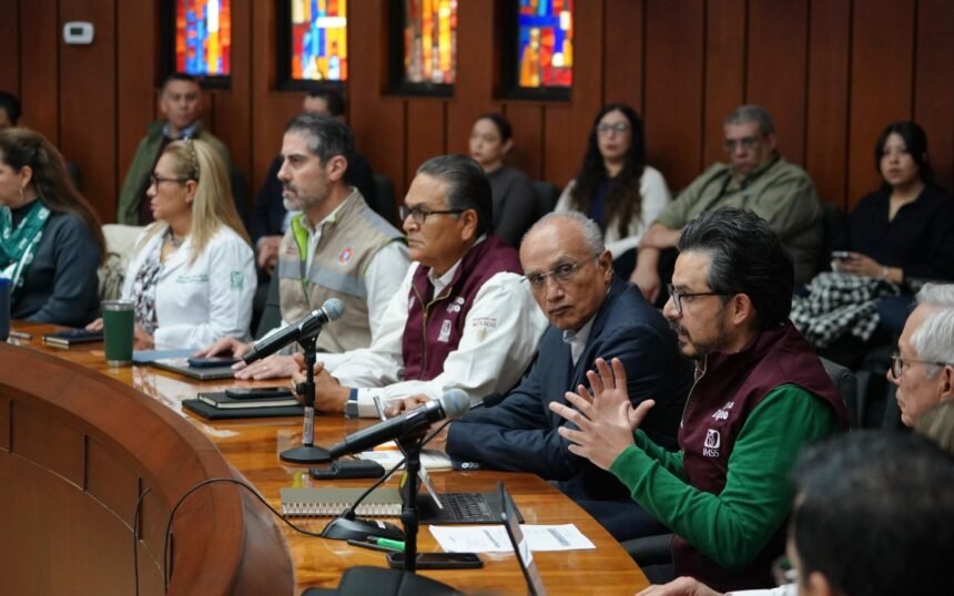 Mejoras salariales y laborales en México: IMSS y sindicato en negociación
