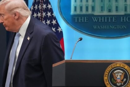 México bajo presión: Trump intenta implicar a militares en la lucha antidrogas