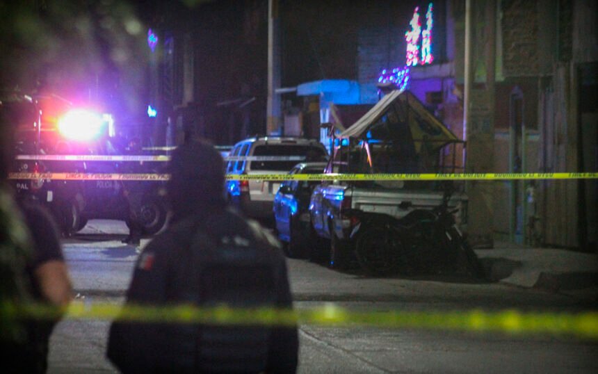 México: Cuatro policías de Zamora enfrentan proceso por robo en bar con muertes