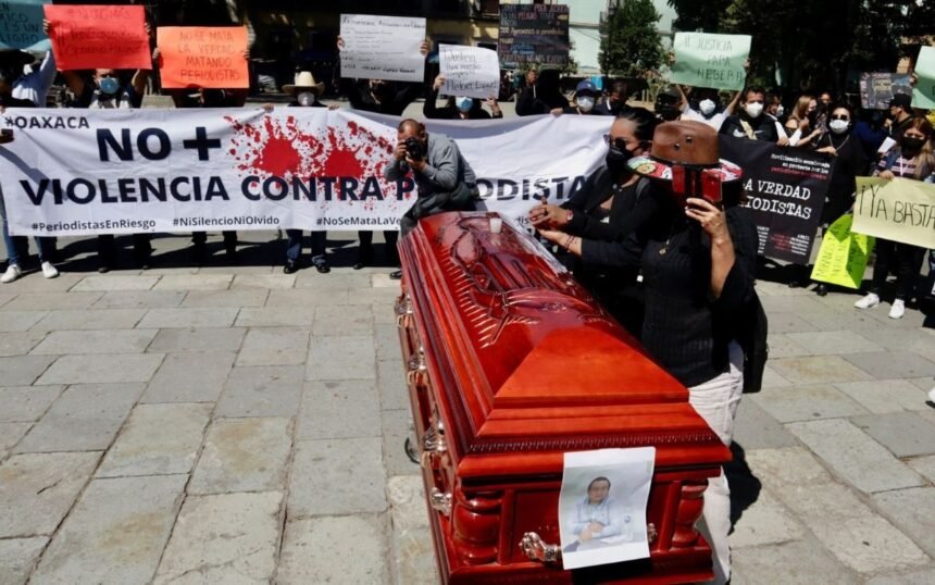 México enfrenta grandes retos en el periodismo, advierte RSF