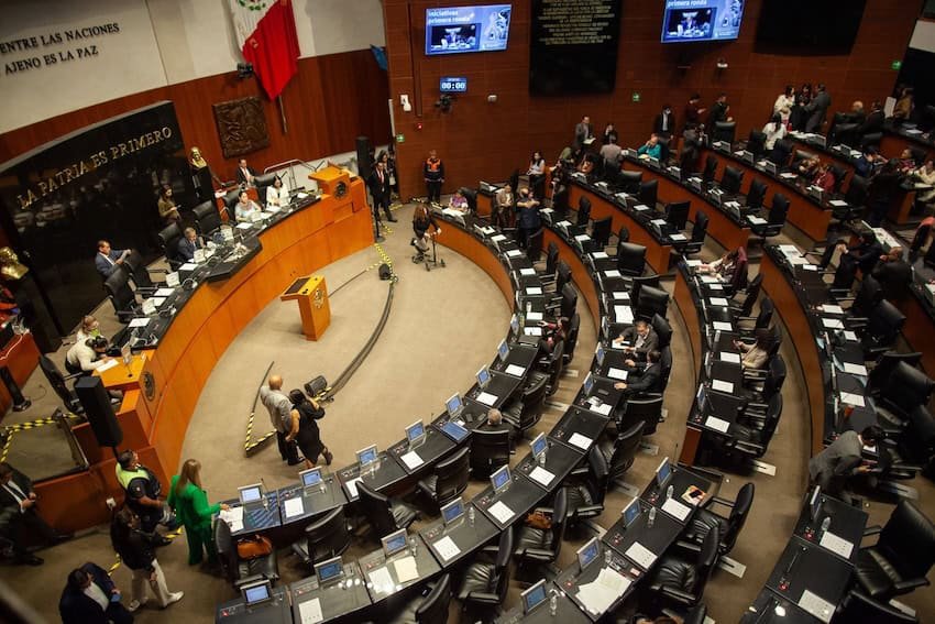 Mexico Senate Passes Bill to Curb Cash Payments for Families