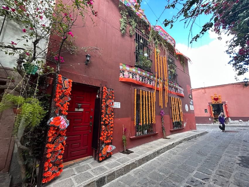 Mexico's Hotel Fined for Ignoring Safety Concerns Affecting Guests
