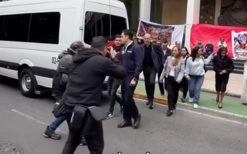 Protesta en México: Trabajadores del IMSS defienden sus derechos laborales