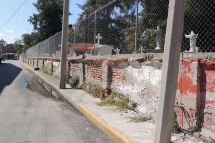 Salamanca, Gto.: Preparativos en panteones para Día de Muertos 2026