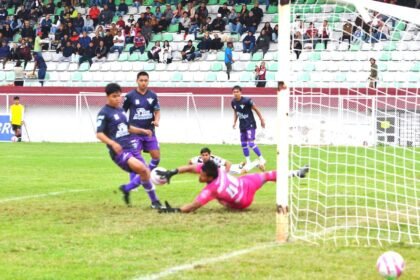 Salamanca, Gto.: Real Refineros FC lucha y suma cinco partidos sin ganar